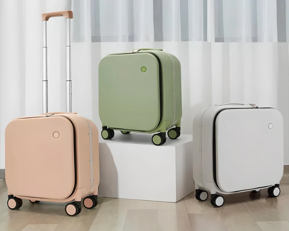 carry on roller luggage